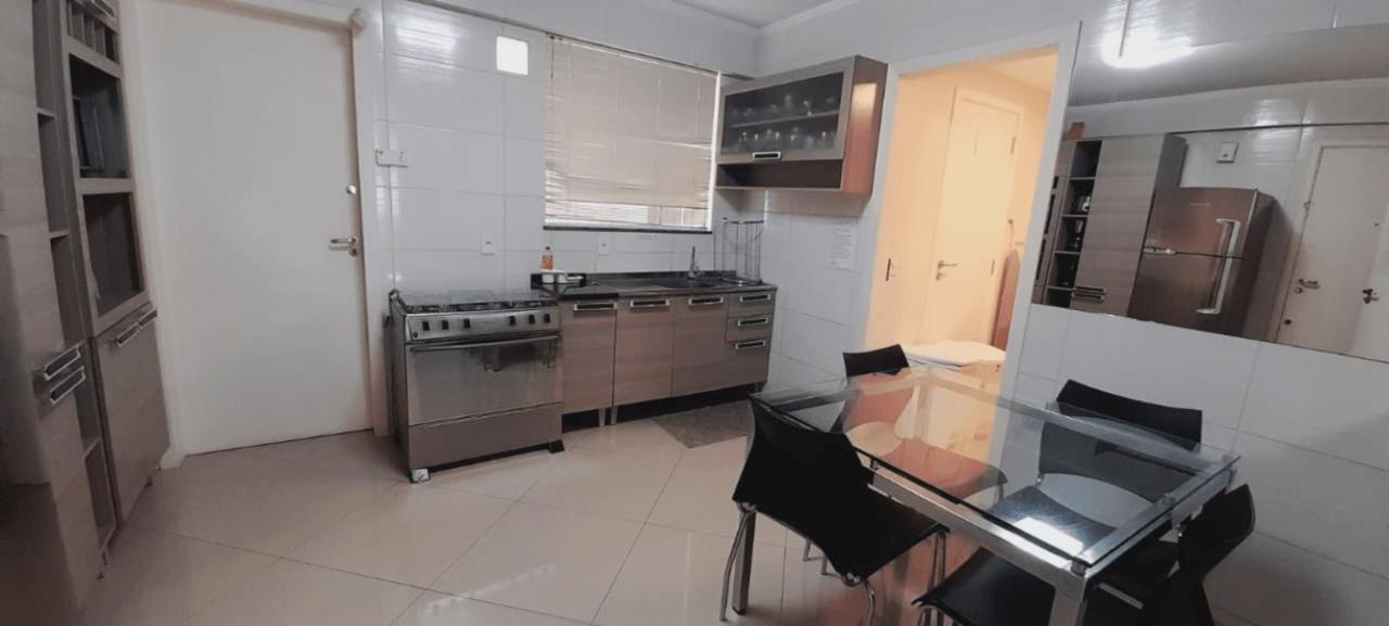 Lindo Apartamento No Coracao Da Cidade - Apartamento Inteiro Ou Seja Nao E Compartilhado Com Outras Pessoas - Perto De Tudo - 2 Quartos - Ar Condicionado - Churrasqueira - Cozinha Completa - 120 Metros Quadrados Ao Todo - Quartos Com 12 Metros Quadra Uniao Da Vitoria Zewnętrze zdjęcie