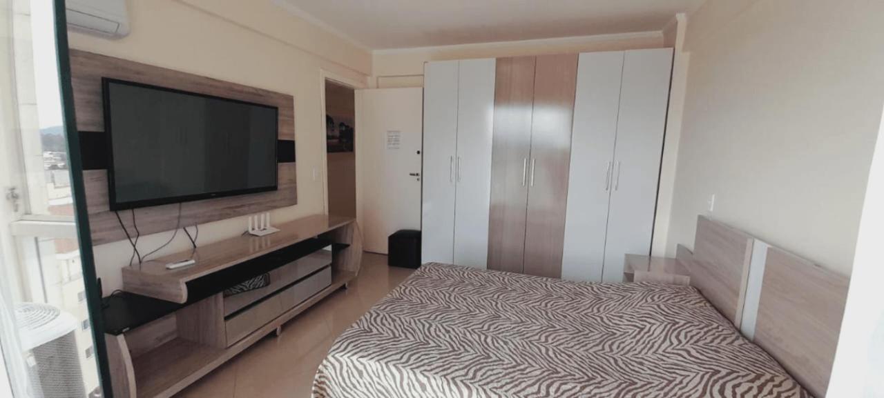 Lindo Apartamento No Coracao Da Cidade - Apartamento Inteiro Ou Seja Nao E Compartilhado Com Outras Pessoas - Perto De Tudo - 2 Quartos - Ar Condicionado - Churrasqueira - Cozinha Completa - 120 Metros Quadrados Ao Todo - Quartos Com 12 Metros Quadra Uniao Da Vitoria Zewnętrze zdjęcie
